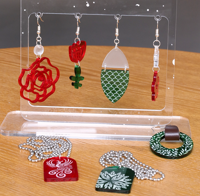 jewelry-industry-challenges.png jewelry-industry-challenges.png